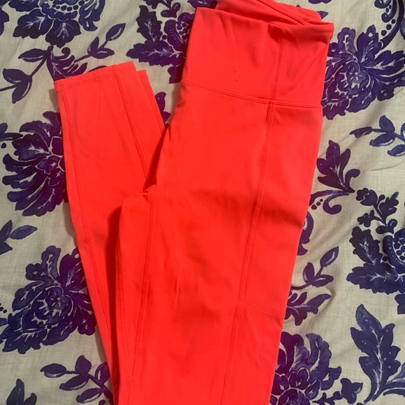 Fabletics Trinity High-Waisted Utility Legging - Picture 5 of 8